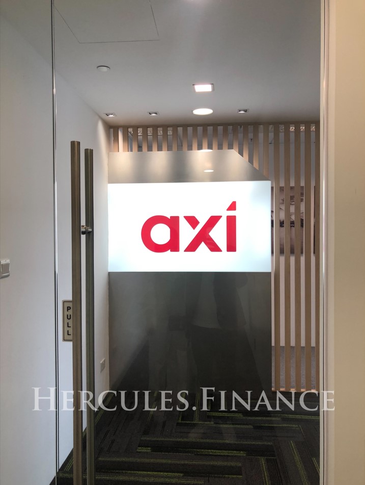 Entrada de la Oficina de Axi